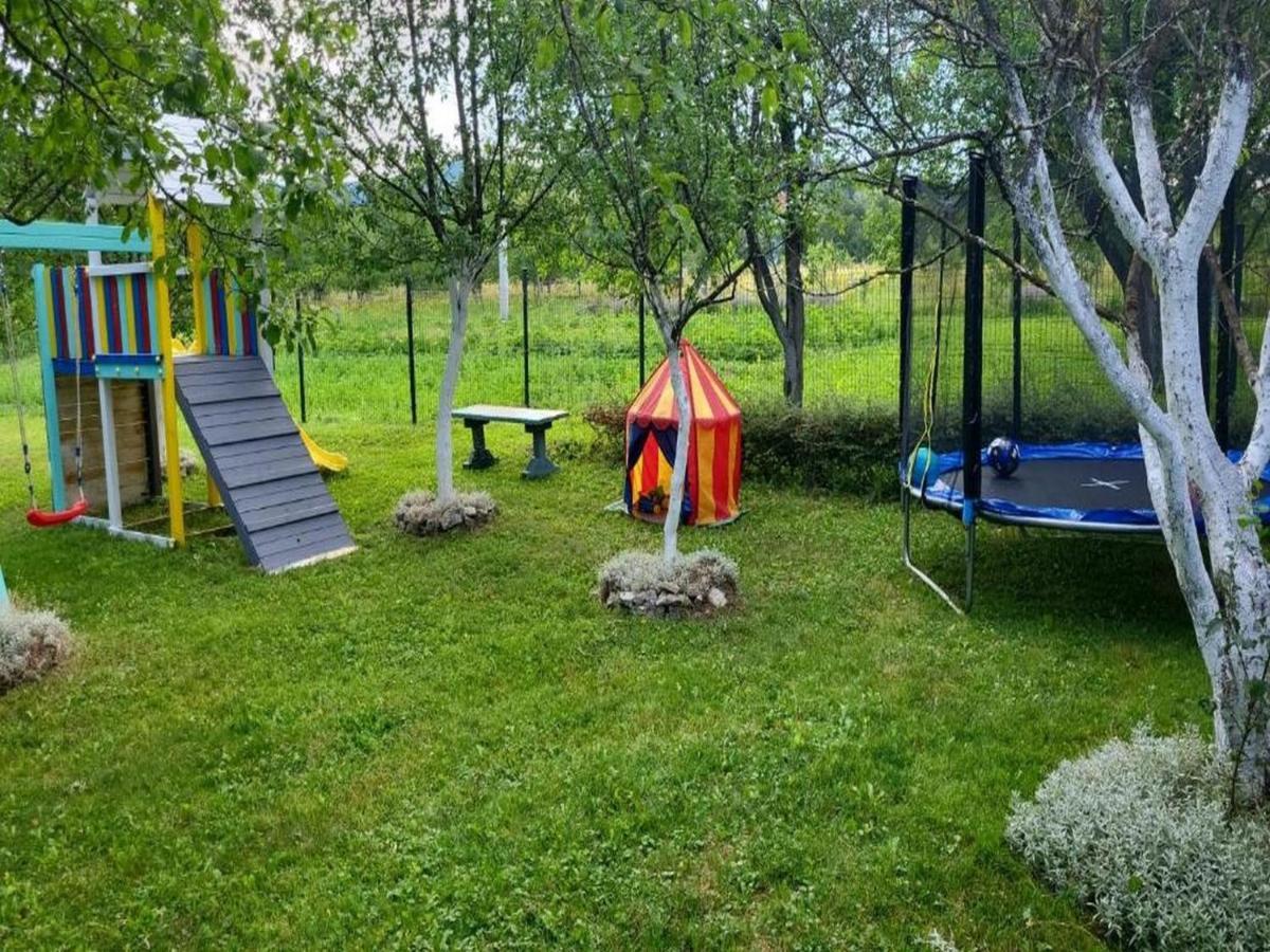 Tetina Kuca Villa Saborsko ภายนอก รูปภาพ